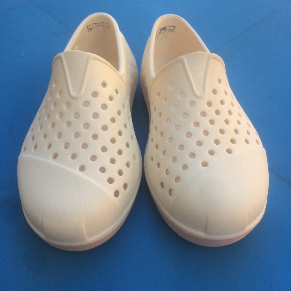 Toms Toddler Water Shoes Size 8c